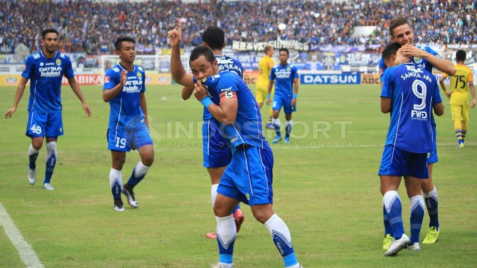 Persib Bandung vs Persegres Gresik United Copyright: © Muhammad Ginanjar/Indosport